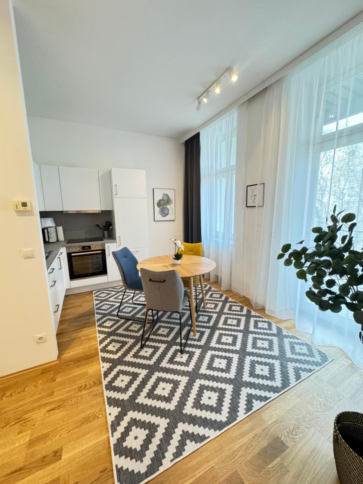 Trendy Apartment Zentral Gelegen Wien Eksteriør bilde
